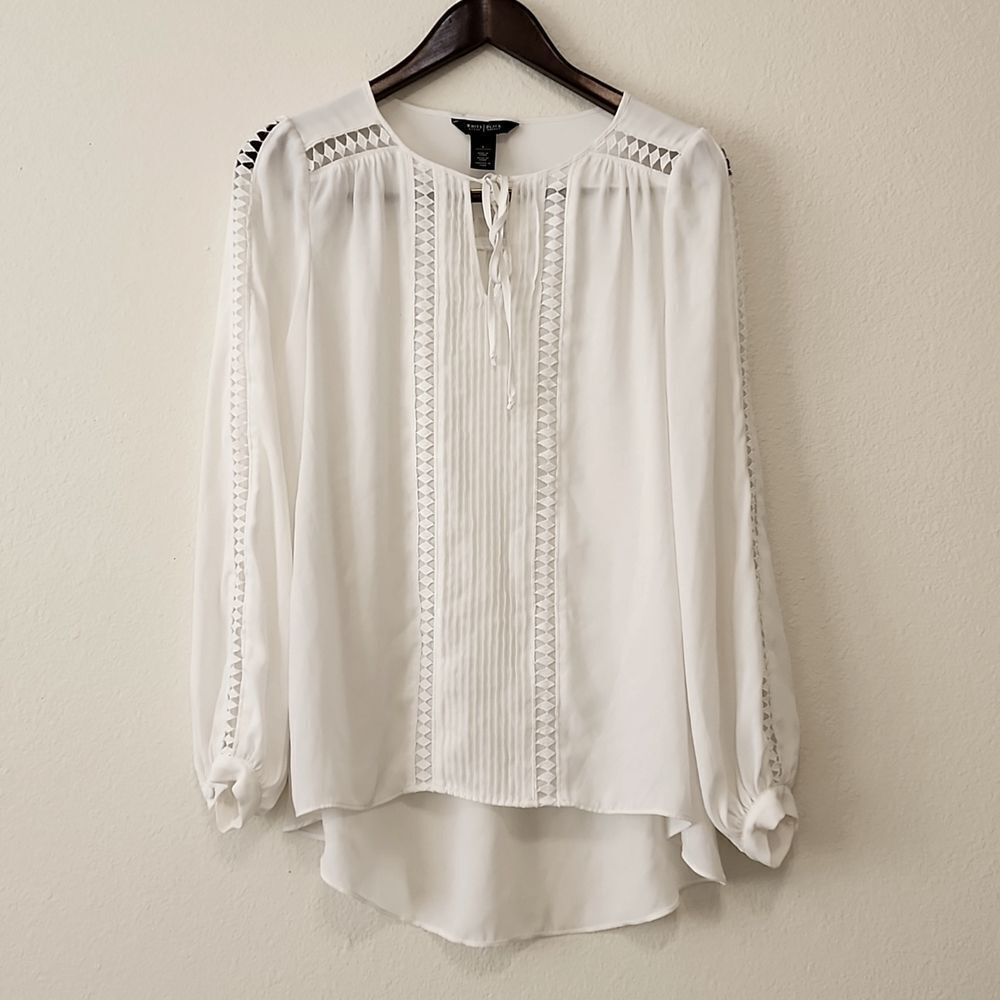 - WHBM white blouse S‎